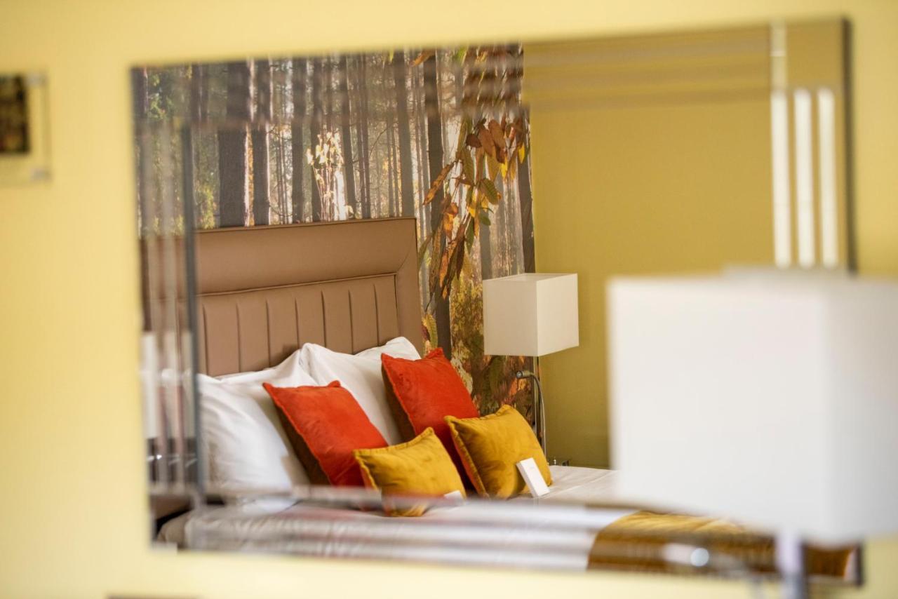 Bridleways Guesthouse & Holiday Homes Мансфилд Екстериор снимка